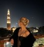 Victoria - Transsexual escort in New Delhi Photo 11 of 15