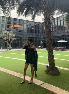 Victoria - Transsexual escort in Gurgaon Photo 1 of 9