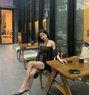 Victoria - Transsexual escort in New Delhi Photo 4 of 11