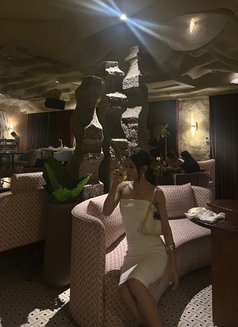 Victoria - Transsexual escort in Gurgaon Photo 6 of 9