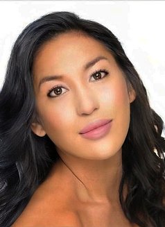 Victoria Rivera - Transsexual escort in Bangkok Photo 23 of 24