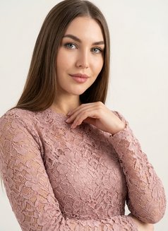 Victoria - puta in Hong Kong Photo 3 of 6