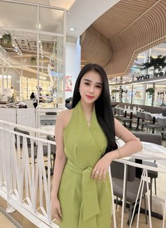 Victoria Super Vvip - puta in Bali Photo 2 of 9