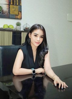 Victoria Super Vvip - puta in Bali Photo 3 of 9
