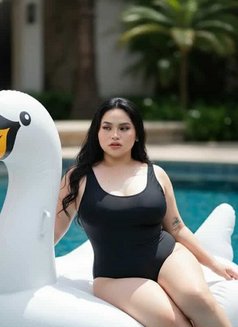 Betinna Bonitta - escort in Singapore Photo 6 of 6