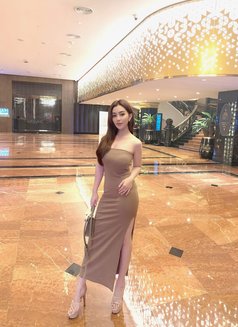 VICTORIA VIP EXPERIENCE & DEEP THROAT - escort in Jakarta Photo 15 of 19