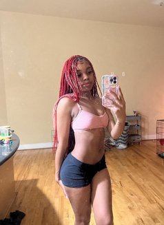 Victoria Wet Pussy for Unlimited Fuck - escort in Pattaya Photo 5 of 6