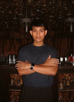 VictorioSG - Male escort in Bali Photo 6 of 7