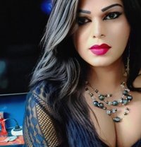 Video Call & Real Meet - Acompañantes transexual in Hyderabad