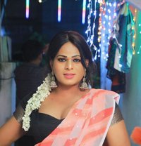 Video Call & Real Meet - Transsexual escort in Hyderabad
