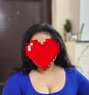 Vidhi Cam and Real Meet - escort in New Delhi Photo 1 of 2