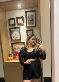 Vidhi Direct Payment - escort in Kochi Photo 3 of 5