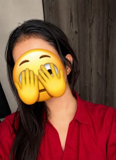 Vidhi Sharma, Real Meet Only - escort in Kochi Photo 1 of 4
