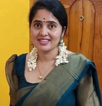 Vidhya - escort in Coimbatore