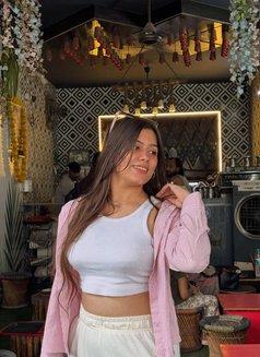 Vidhya - escort in Kochi Photo 1 of 3