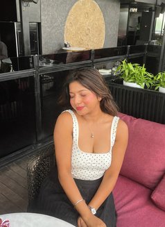 Vidhya - escort in Madurai Photo 2 of 2