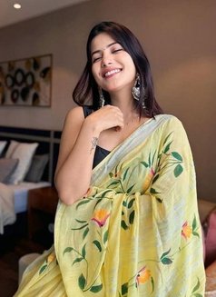 Vidhya - escort in Kolkata Photo 2 of 5