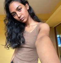 Vidiya - escort in Al Sohar