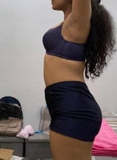 Vidushi - Transsexual escort in Chennai Photo 2 of 5