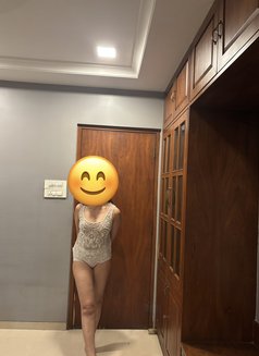 Vidushi Verma From Mumbai - escort in Mumbai Photo 3 of 3