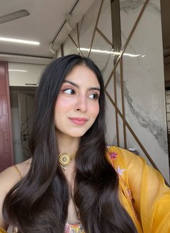 Vidya - escort in Ahmedabad Photo 1 of 4