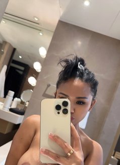 Vie ( Independent) - escort in Hong Kong Photo 15 of 16
