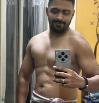 Vien - Male escort in Mumbai