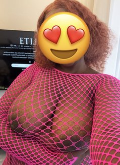 Vienna - escort in Nairobi Photo 4 of 6