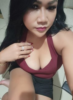 Vieonasexy - escort in Bali Photo 4 of 5