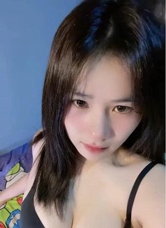 Vietnamese Girl Full Service - escort in Jeddah Photo 2 of 4