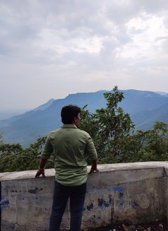 Vignesh - Male escort in Chennai Photo 1 of 1