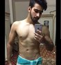 Vihaan Gujarati - Acompañantes masculino in Pune Photo 1 of 1