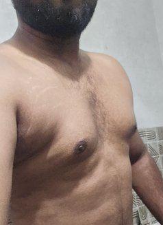 Vihaan Gujarati - Acompañantes masculino in Pune Photo 2 of 2