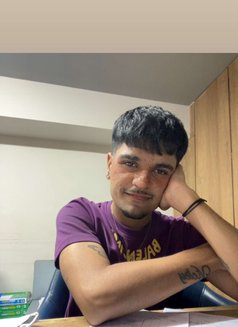 Vihaan - Male escort in Surat Photo 2 of 4