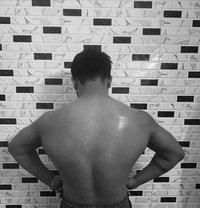 Vihaan Kapoor - Male escort in Noida