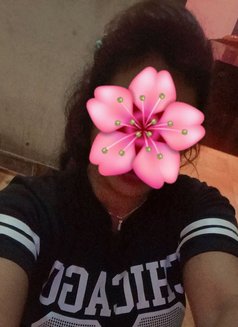 Vihagi - escort in Colombo Photo 3 of 3