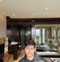 Vihan - Acompañantes masculino in Mumbai