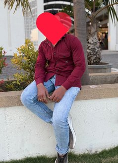 Vihan Shegde - Male escort in Pune Photo 1 of 2