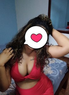 Vihara Weerawardhana - escort in Colombo Photo 9 of 9