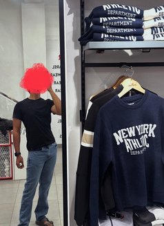 Viiiiisssshhhhh - Male escort in Bangalore Photo 3 of 3