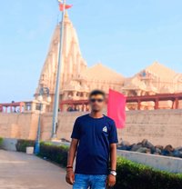 Vijay - Acompañantes masculino in Ahmedabad