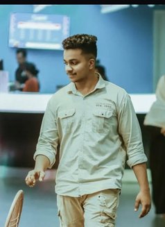 Vijay - Male escort in Phnom Penh Photo 1 of 2