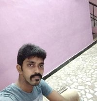 Vijay - masseur in Pondicherry