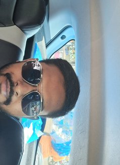 Vijay - Male escort in Pune Photo 6 of 8