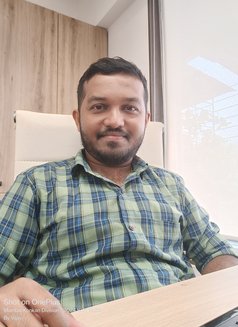 Vijay Mumbai (Verified Profile) - Male adult performer in Mumbai Photo 4 of 4