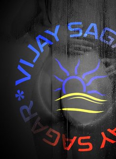 Vijay S - Male escort in Chennai Photo 5 of 7