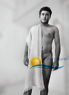 Vijay S - Male escort in Chennai Photo 1 of 6