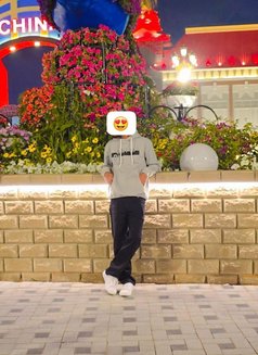 Vijay Vijju - Male escort in Dubai Photo 1 of 6