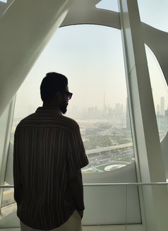 Vijayvijjy - Male escort in Dubai Photo 3 of 3
