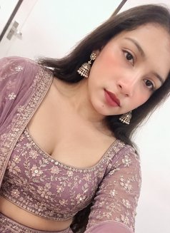 Viji - escort in Chennai Photo 1 of 1